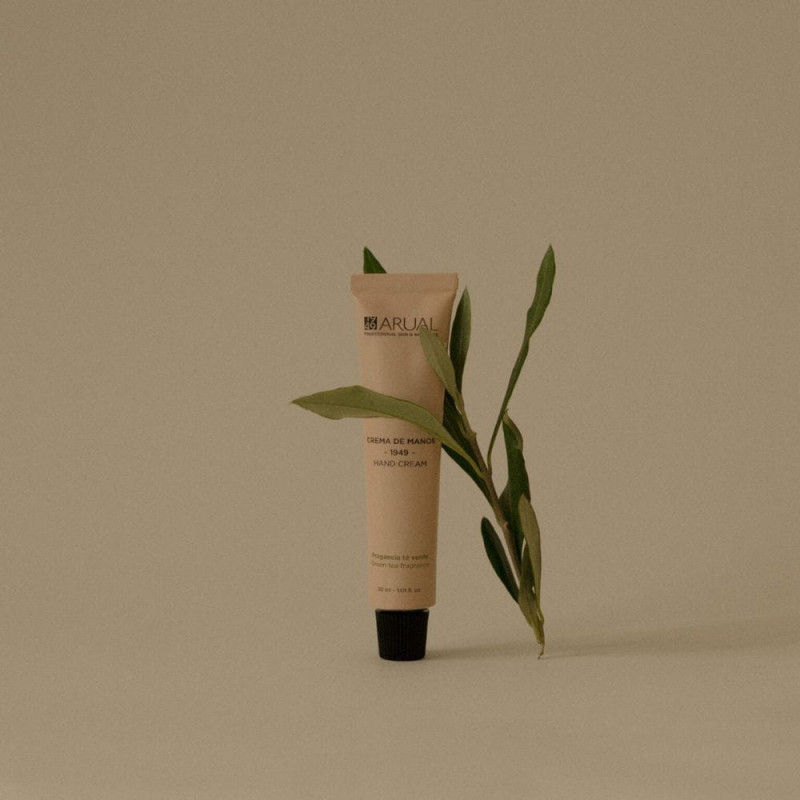 Arual Crema de Manos Té Verde | Sedosa no grasa | Keshop